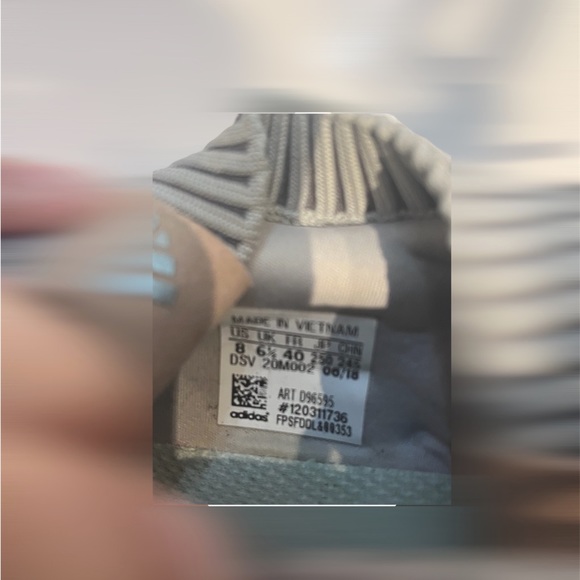 Adidas PureBounce Running Shoe. Size 8. Colors Grey and Green - Picture 3 of 4